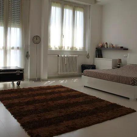 Apartment In Town *
