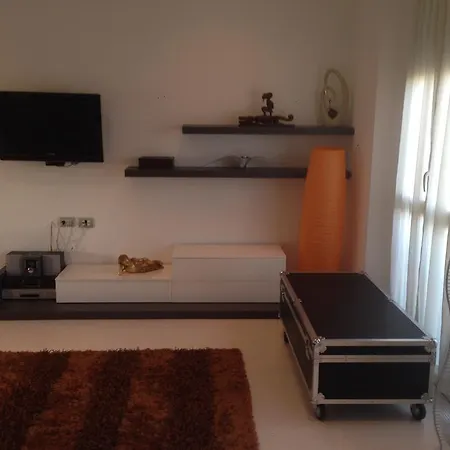 Apartament In Town Mediolan